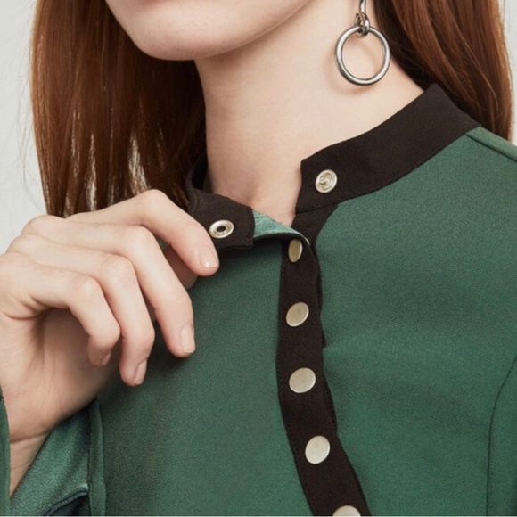 BCBGMAXAZRIA Kathryne Bell-Sleeve Snap Dress - Picture 4 of 8